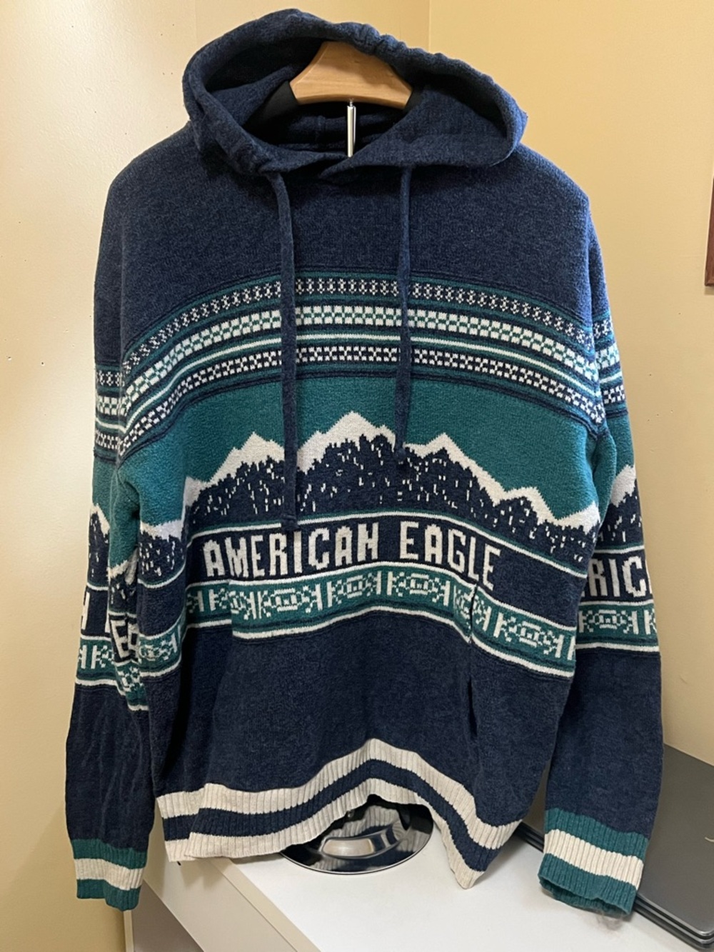 American Eagle Navy Knit Hoodie with Subtle Texture
